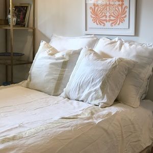 Rachel Ashwell Linen duvet cover and pillow shams